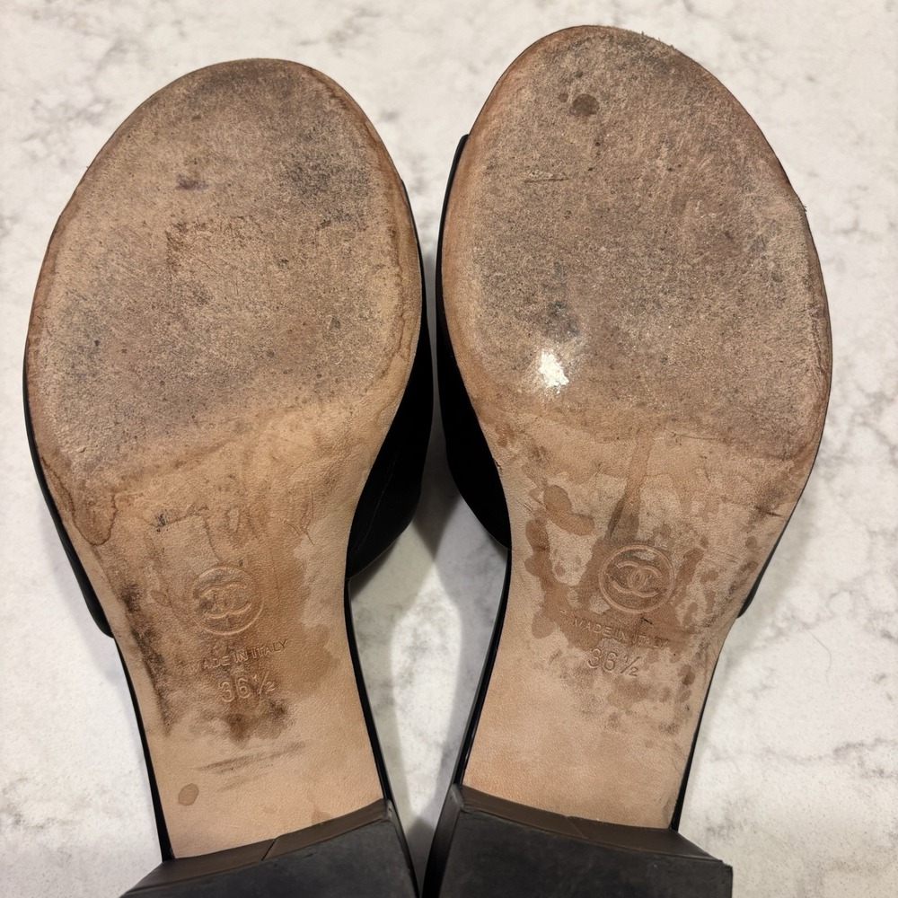 Chanel Black Leather Beaded CC Logo‎ Block Heel Mule Sandals 36.5 Made in Italy - Picture 11 of 16